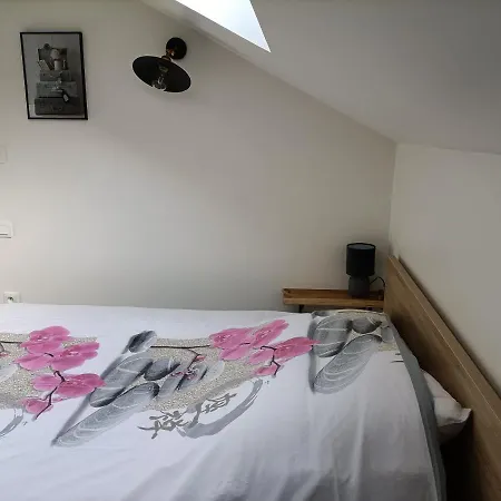 F1 En Duplex Coquelicot Lamalou-les-Bains